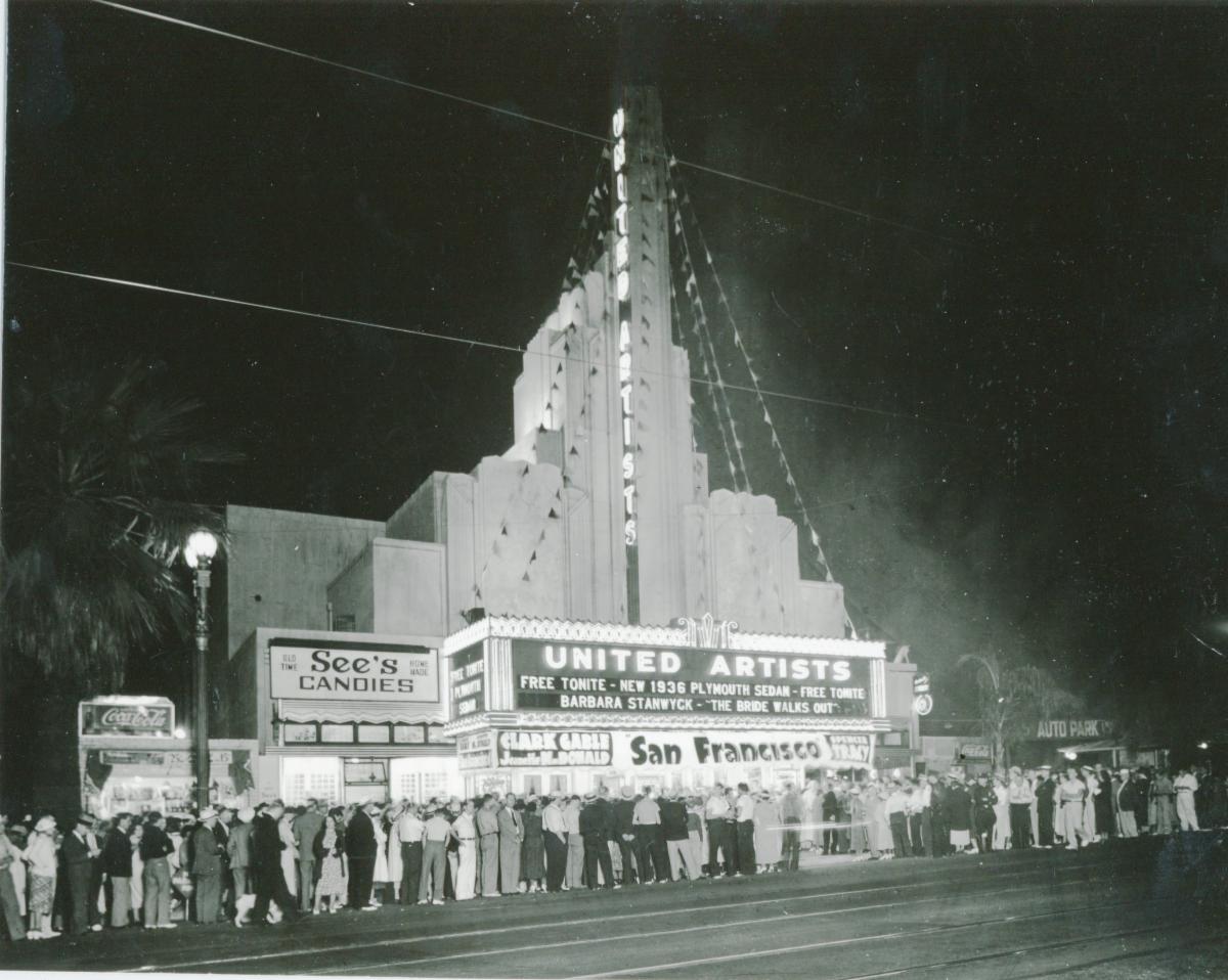 Playhouse District Walking Tour