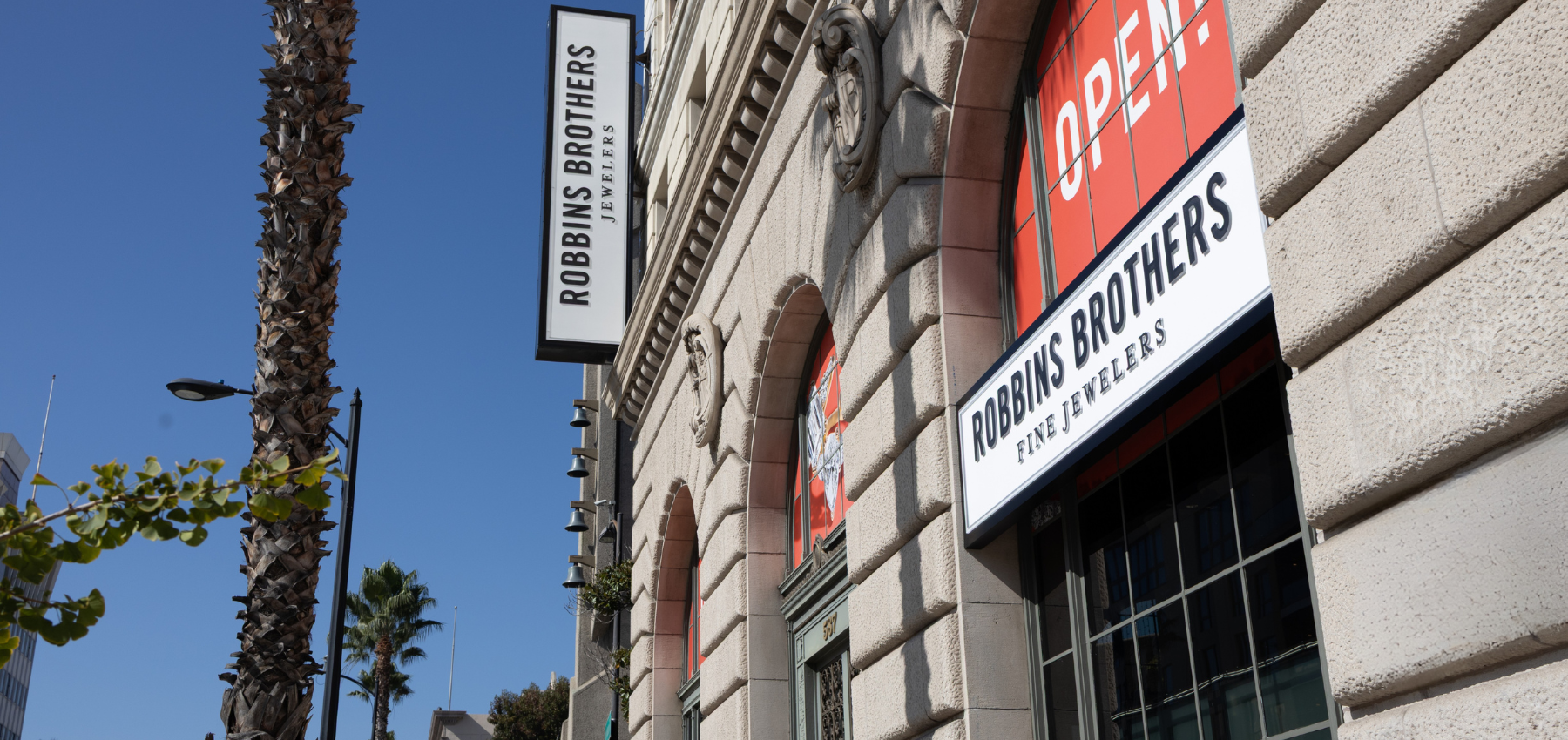 Robbins Brothers Fine Jeweler