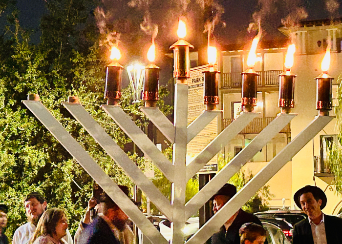 Hannakuh Menorah Lighting